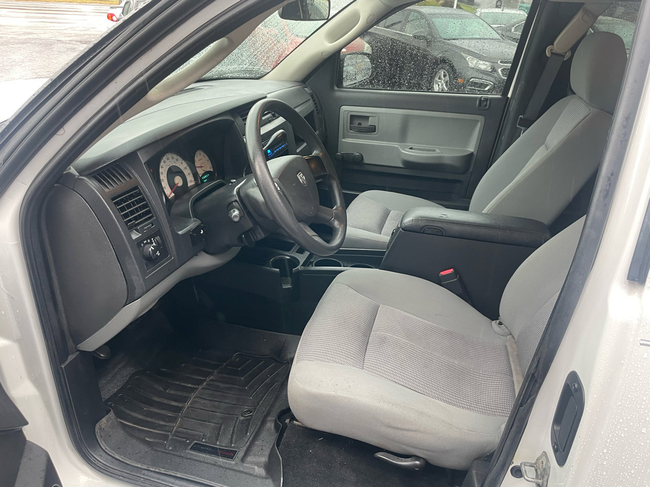 Used 2011 Dodge Dakota ST image 20