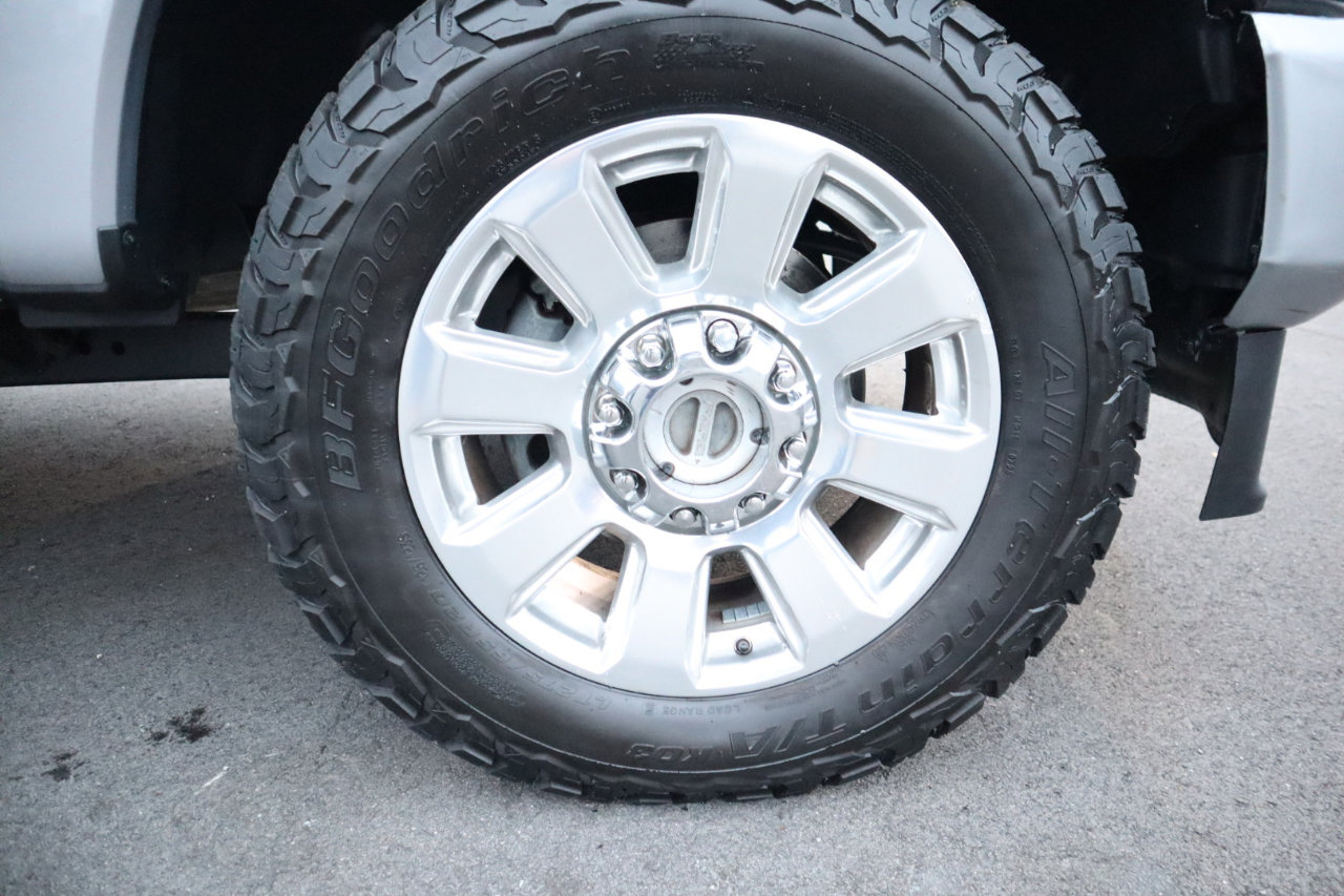 Used 2022 Ford F350 Platinum image 18