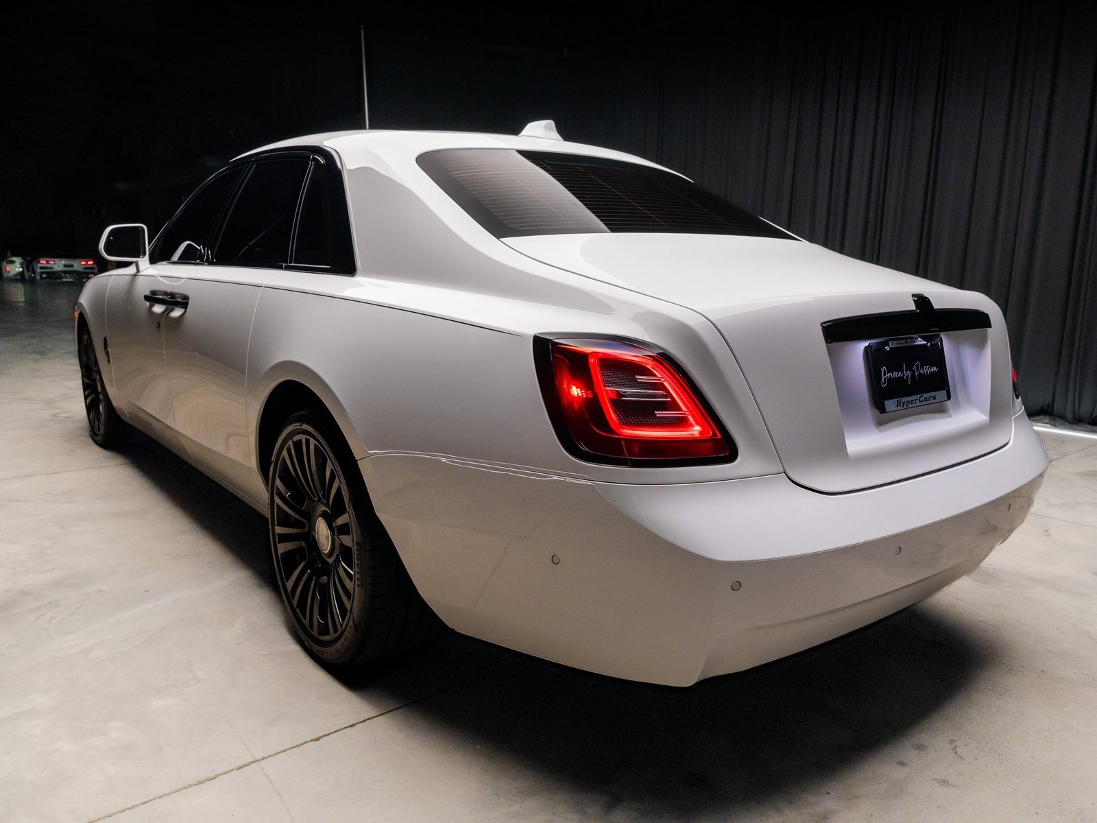 Used 2021 Rolls-Royce Ghost image 13