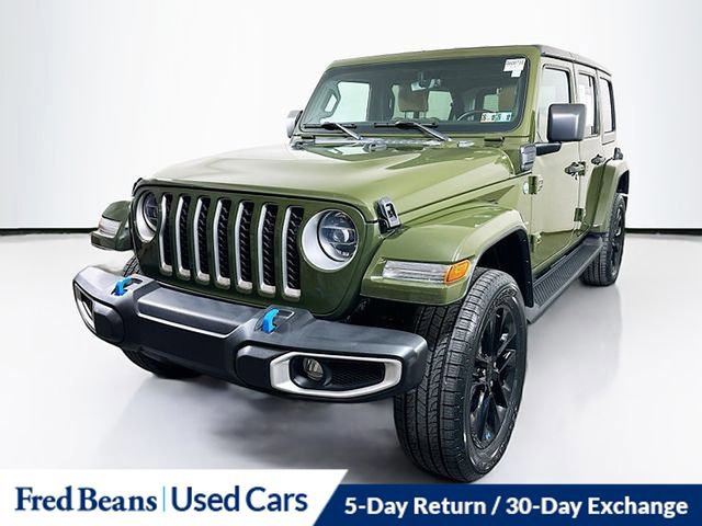Used 2022 Jeep Wrangler Unlimited Sahara w/ Cold Weather Group image 3