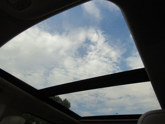 Used 2022 Lincoln Navigator Reserve image 7