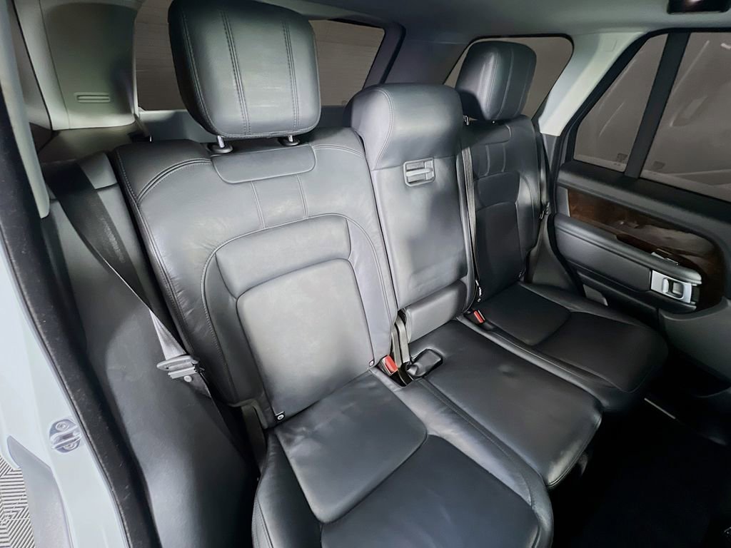 Used 2021 Land Rover Range Rover AWD/4WD image 28