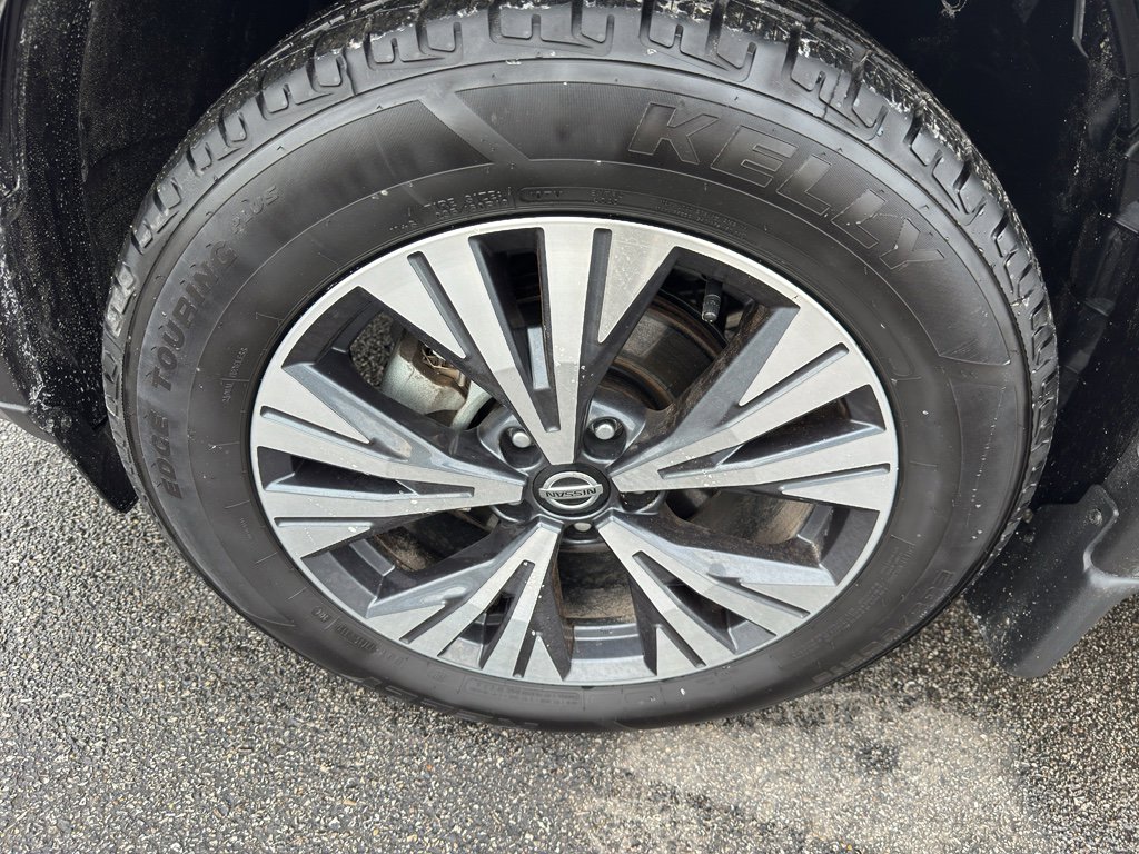 Used 2021 Nissan Rogue SV image 27