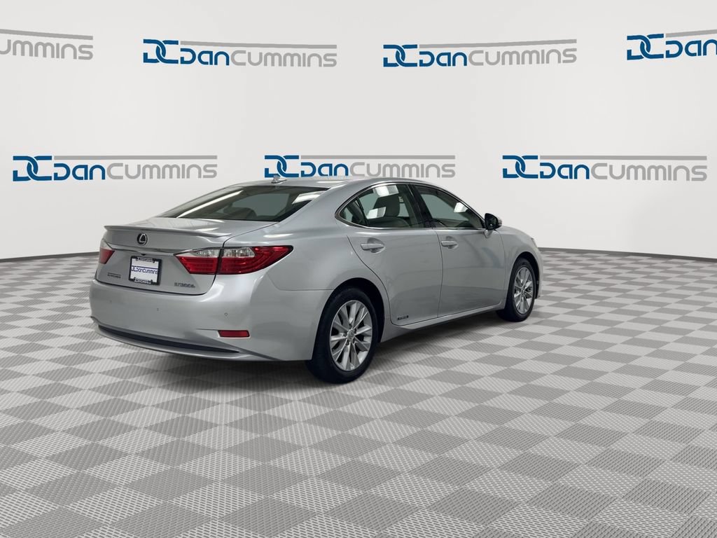 Used 2013 Lexus ES 300h w/ Premium Pkg FWD image 8