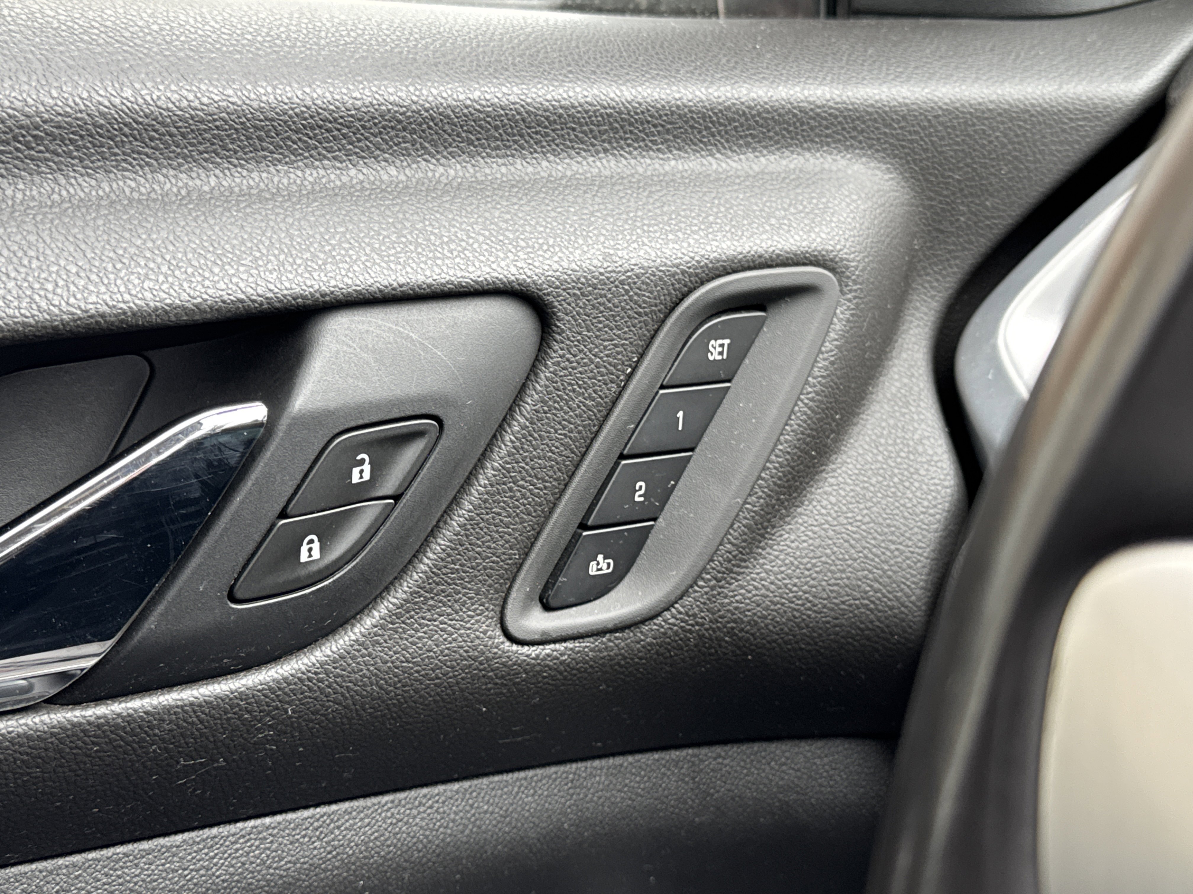 Used 2020 GMC Acadia SLT w/ Premium Package AWD/4WD image 22