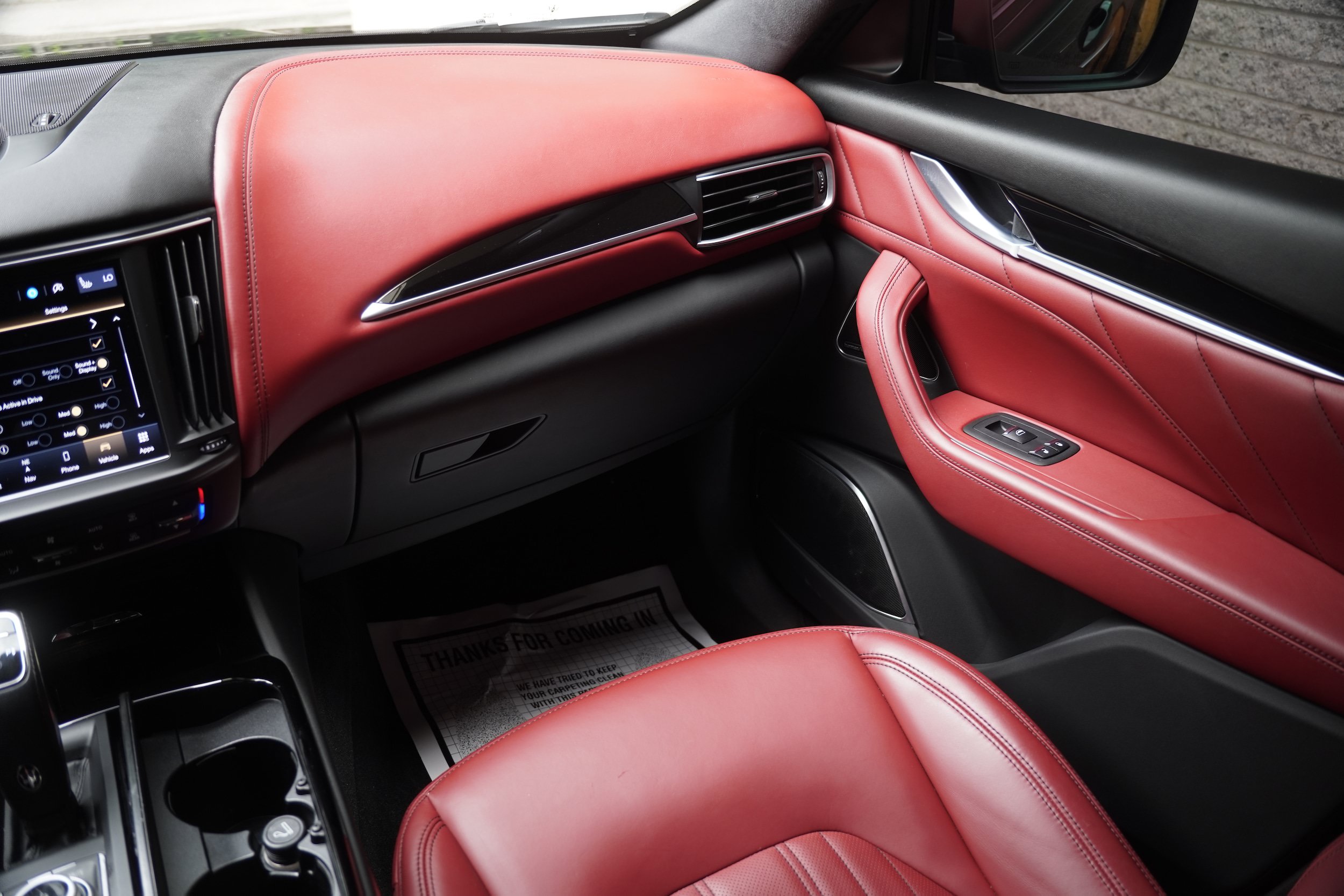 Used 2022 Maserati Levante Modena AWD/4WD image 26