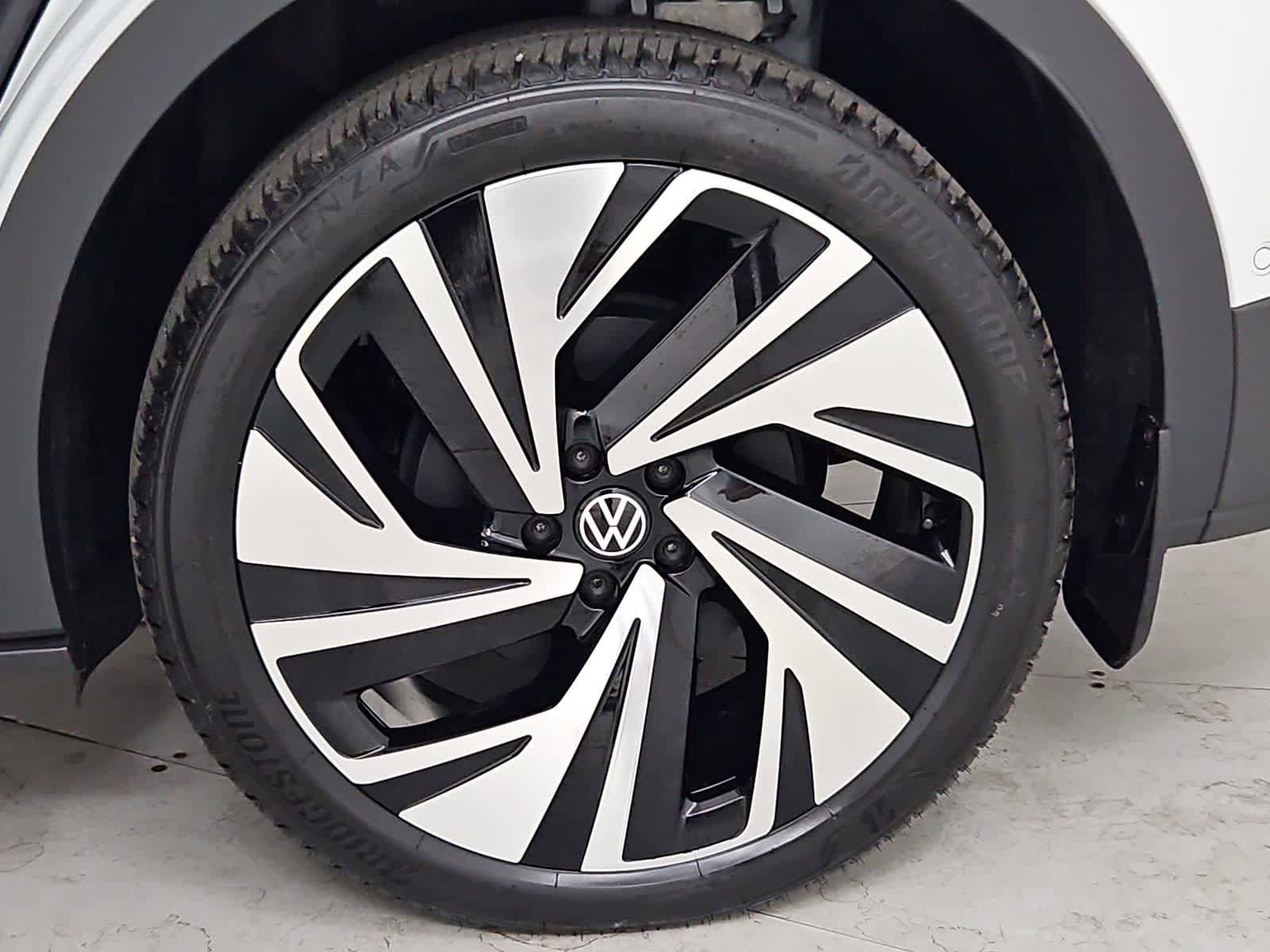 New 2026 Volkswagen ID.4 Pro S Plus AWD/4WD image 13