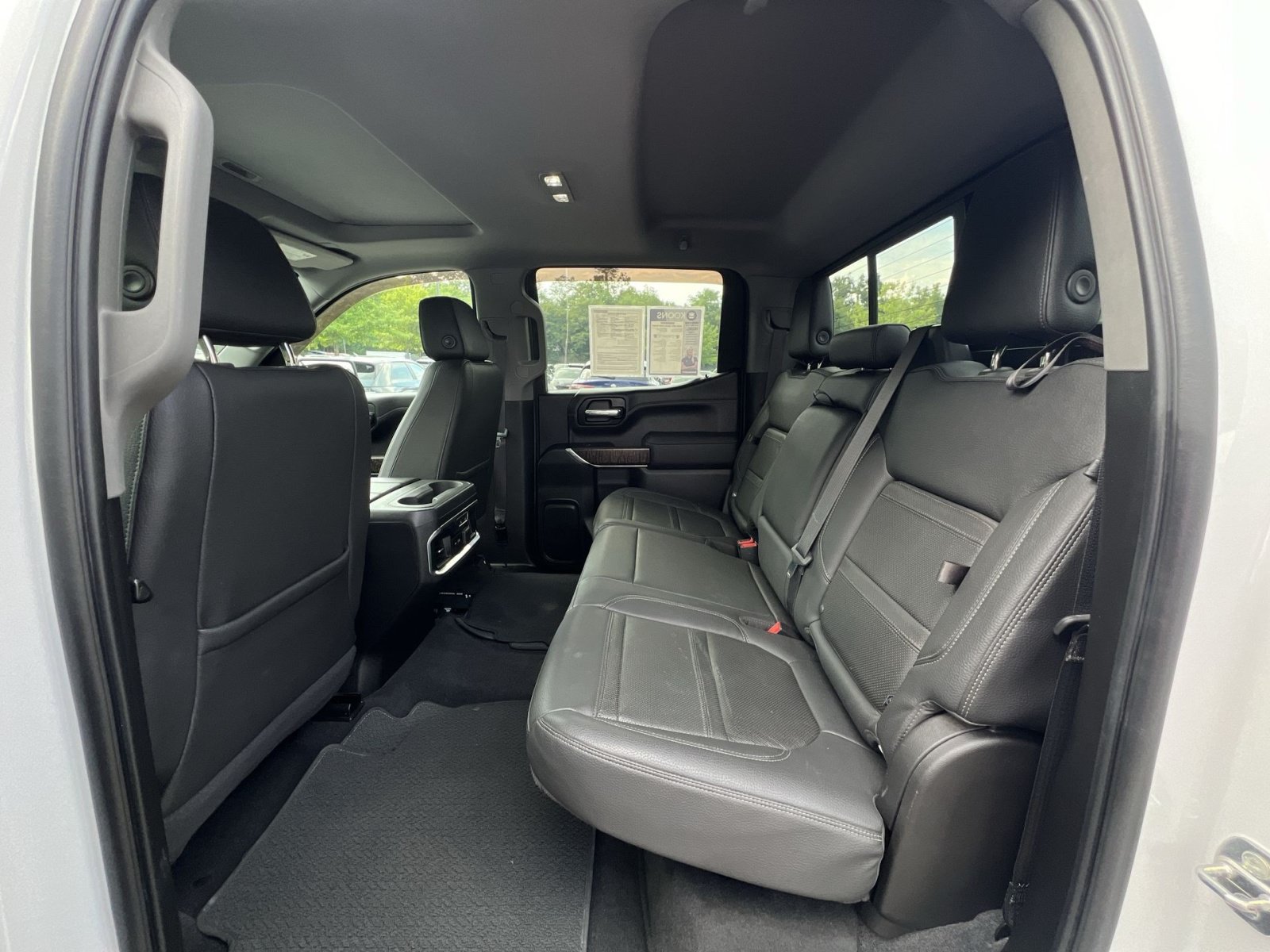 Used 2020 GMC Sierra 1500 Denali w/ Denali Ultimate Package AWD/4WD image 31