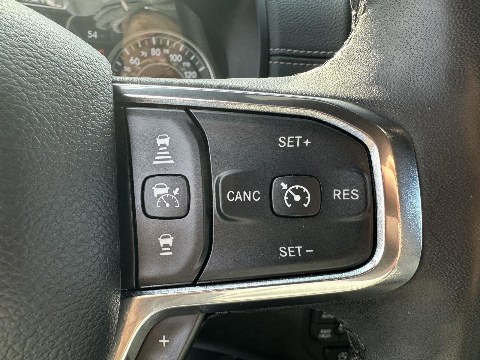 Used 2025 RAM 1500 Laramie image 22