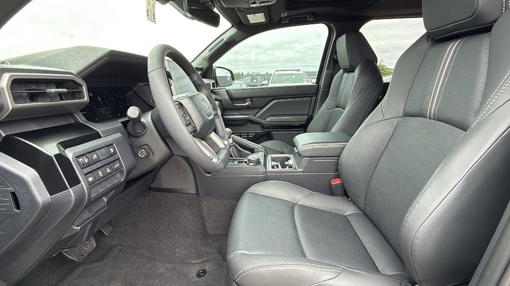 New 2026 Toyota 4Runner Limited AWD/4WD image 11