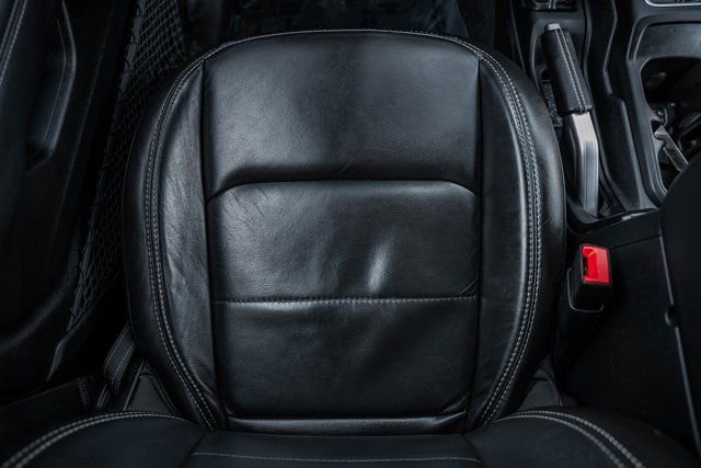 Used 2020 Jeep Wrangler Unlimited Sahara image 31