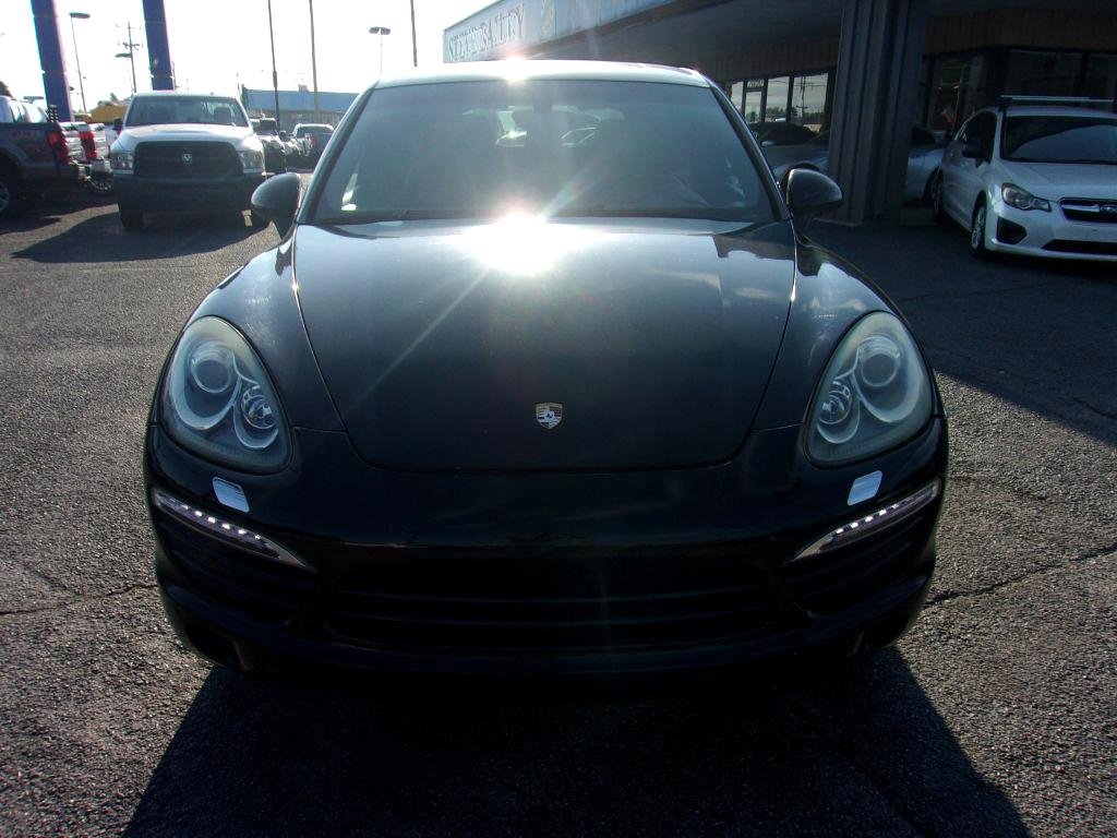 Used 2012 Porsche Cayenne Base image 3