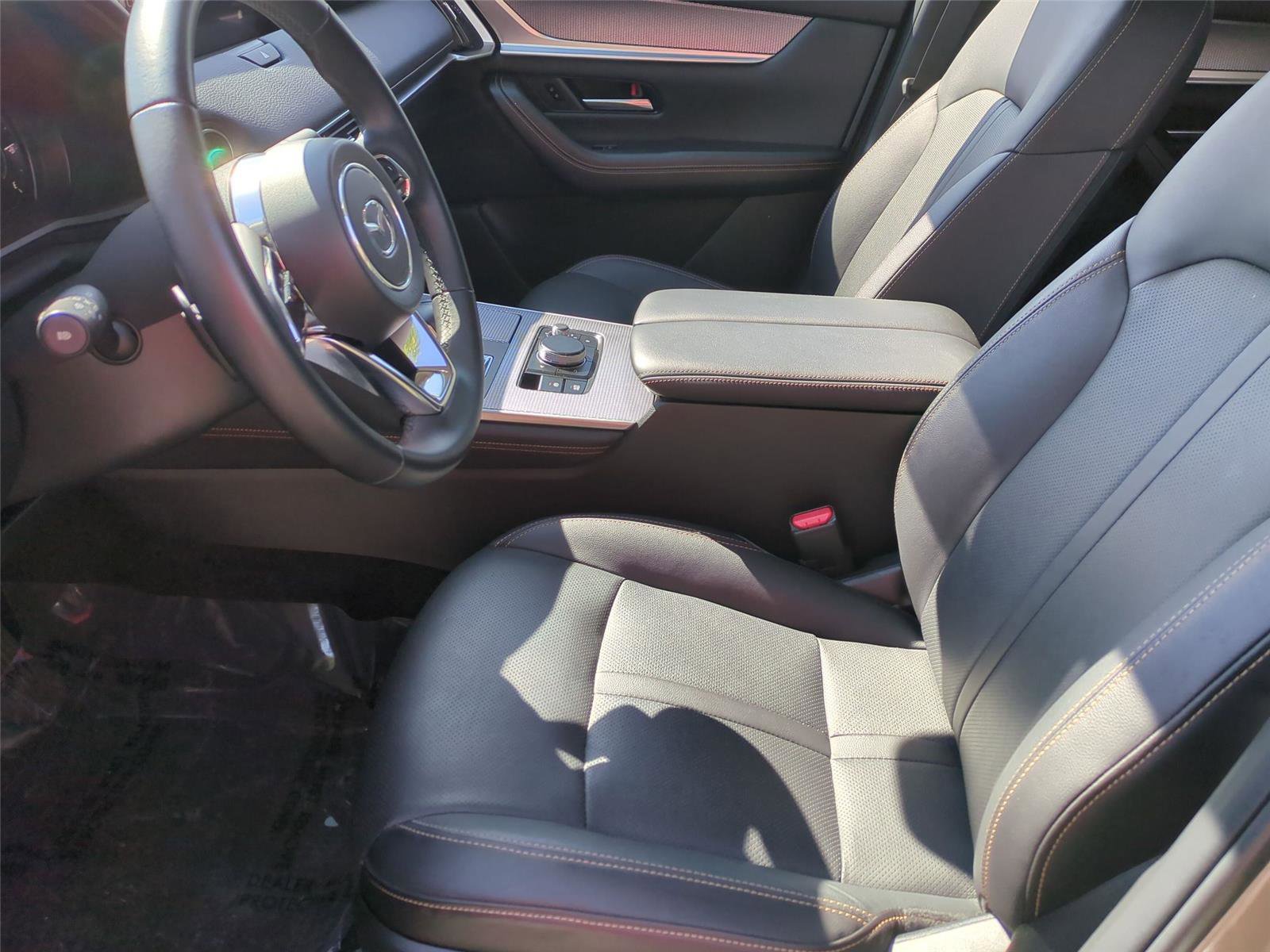 Used 2025 MAZDA CX-70 Plug-In Hybrid w/ Premium Pkg AWD/4WD image 16