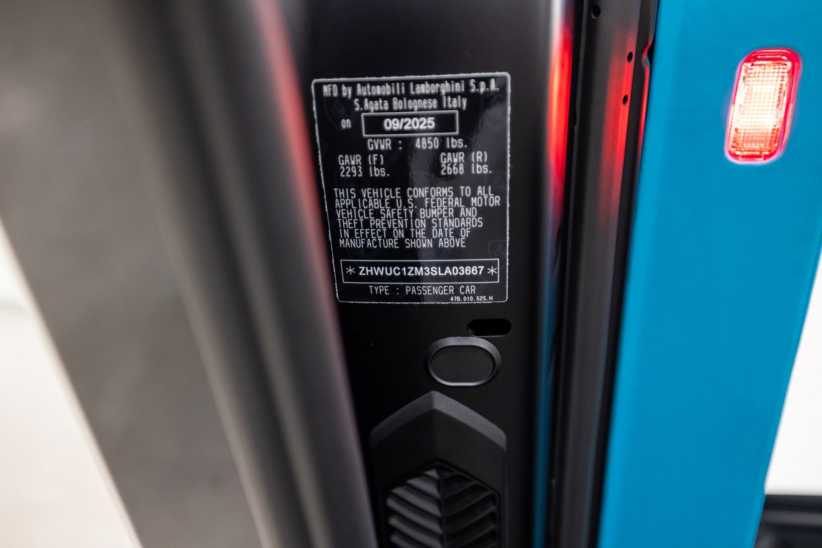 Used 2025 Lamborghini Revuelto image 58