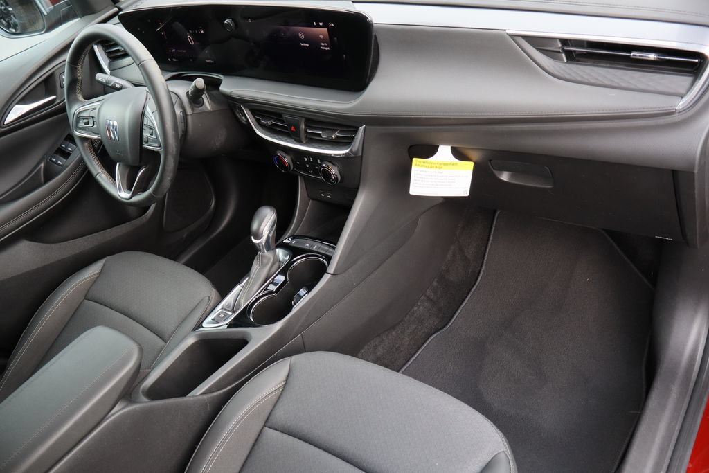 Certified 2024 Buick Encore GX Preferred FWD image 29
