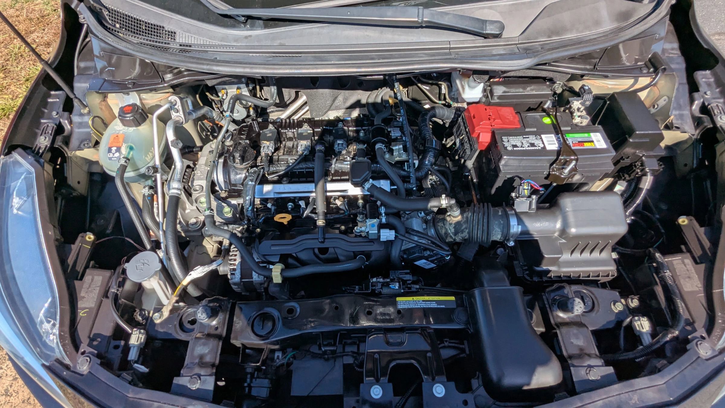 Used 2020 Nissan Versa S FWD image 25