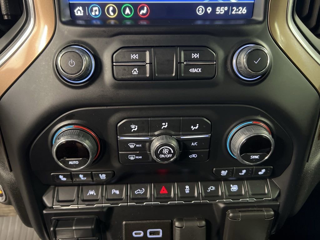 Used 2022 Chevrolet Silverado 1500 High Country w/ Technology Package image 15