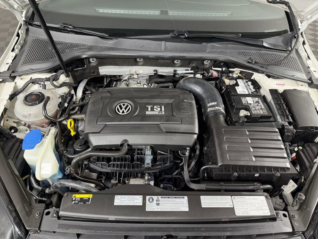 Used 2018 Volkswagen Golf 4-Door AWD/4WD image 31