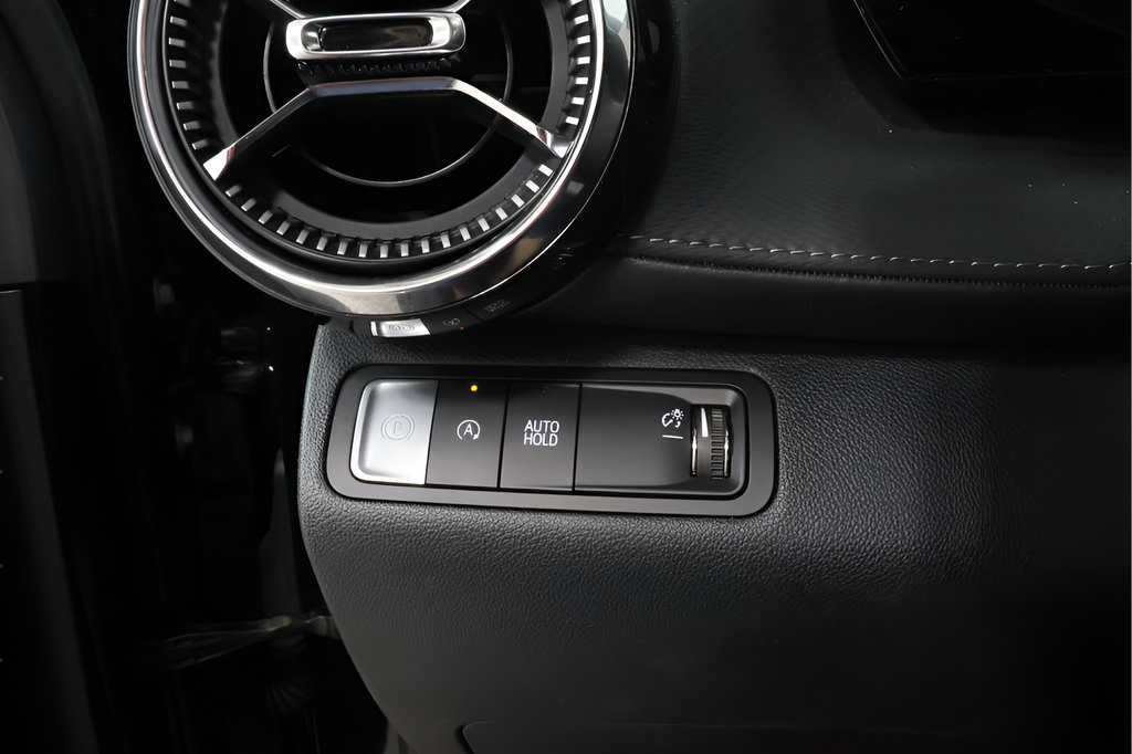Used 2025 Chevrolet Equinox LT FWD image 19