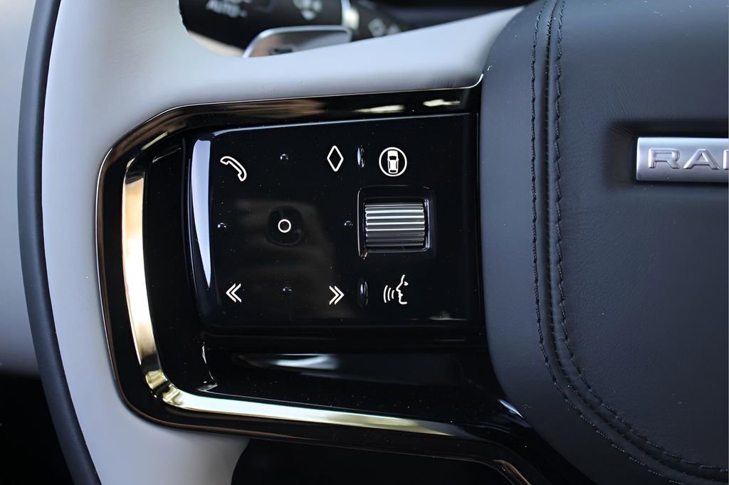 Used 2026 Land Rover Range Rover Velar S image 18