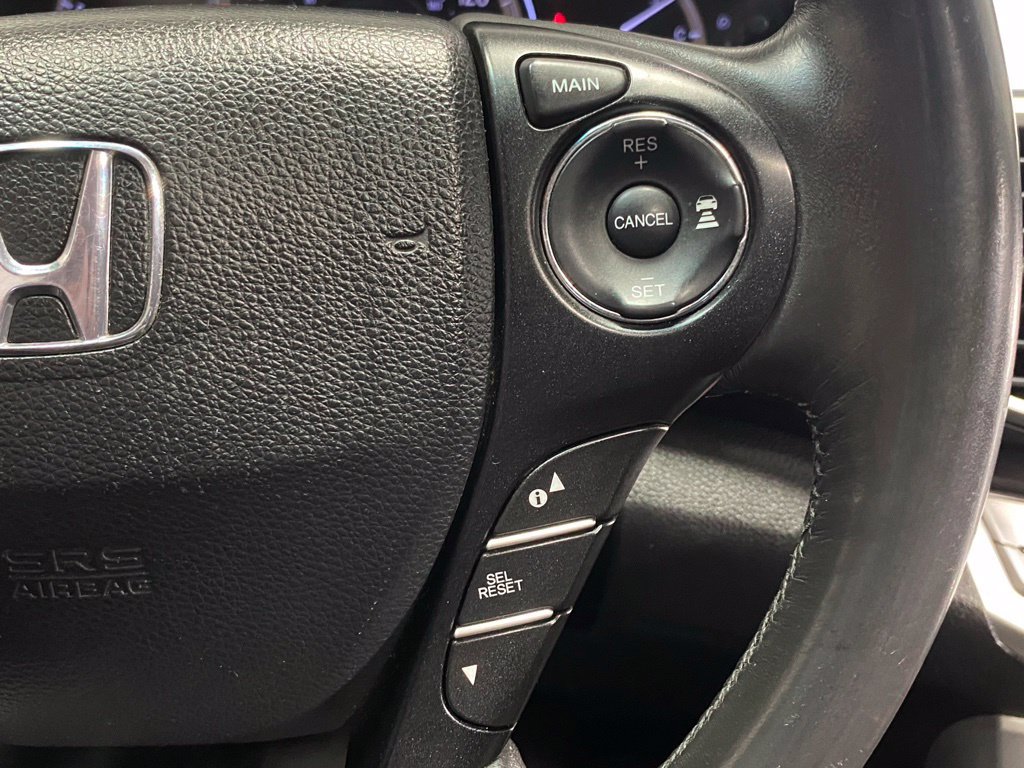 Used 2015 Honda Accord Touring image 33