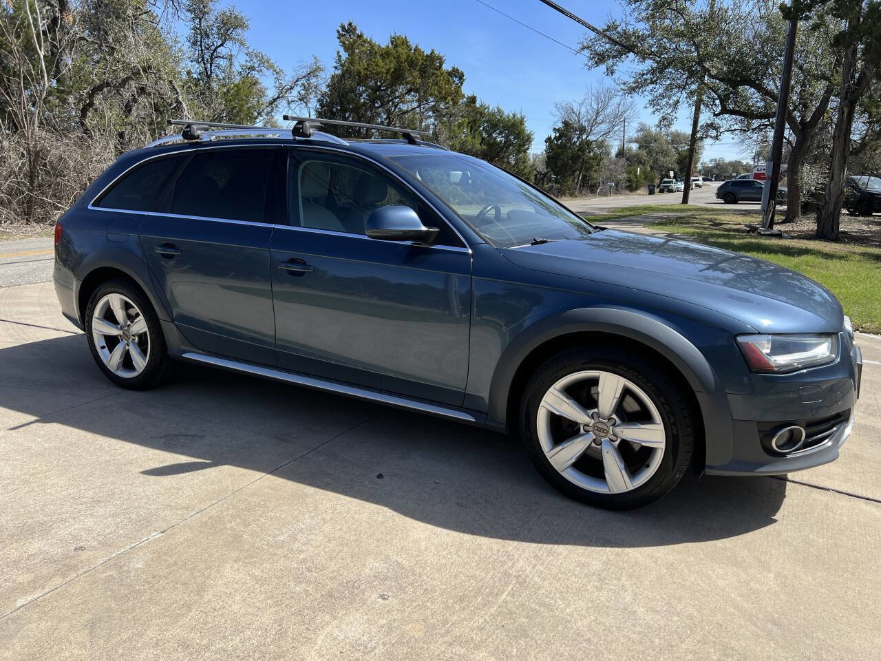 Used 2015 Audi A4 Premium w/ Audi MMI Navigation image 14