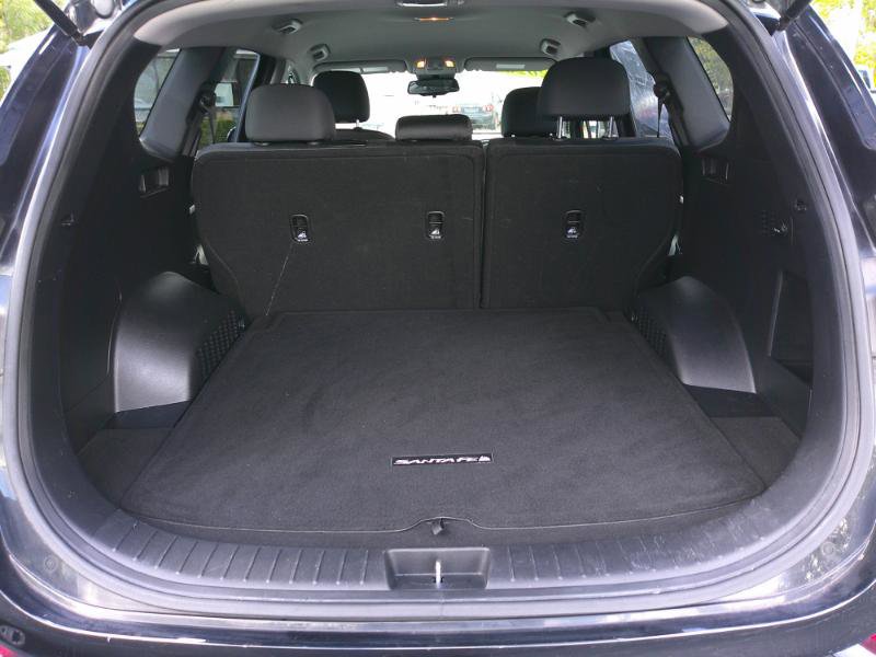 Used 2020 Hyundai Santa Fe SEL w/ Cargo Package image 9