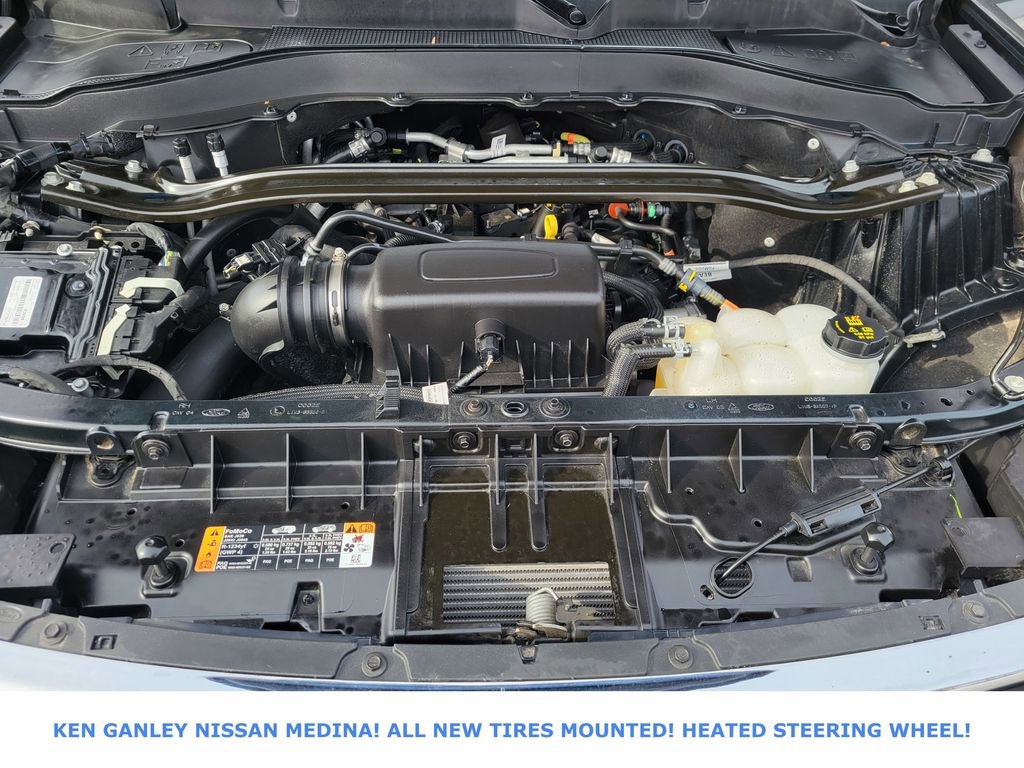 Used 2022 Ford Explorer Limited w/ Equipment Group 301A image 23