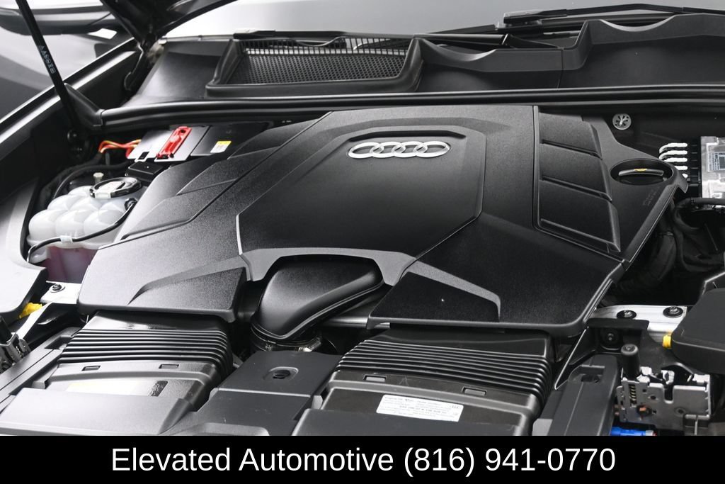 Used 2025 Audi Q8 Premium Plus AWD/4WD image 25