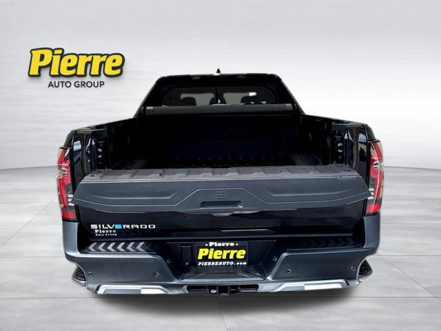 Used 2026 Chevrolet Silverado EV LT AWD/4WD image 4