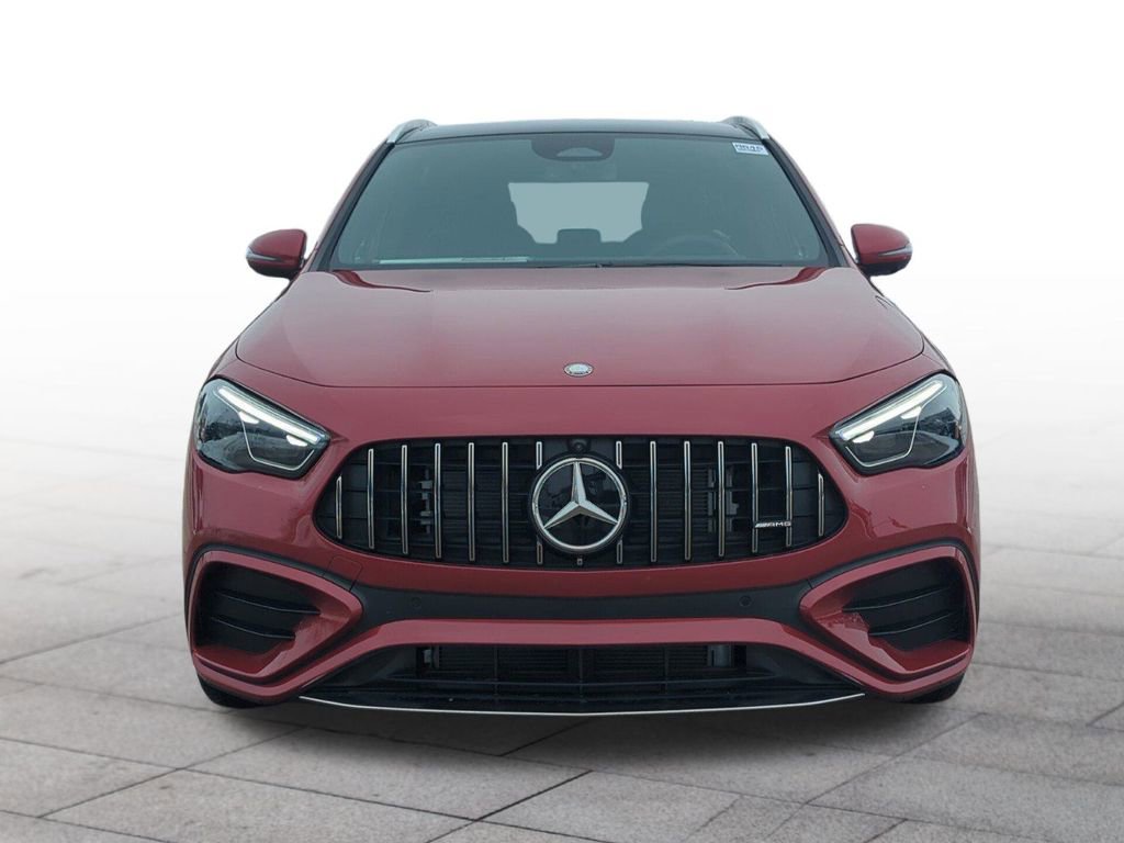 Used 2024 Mercedes-Benz GLA 35 AMG 4MATIC image 2
