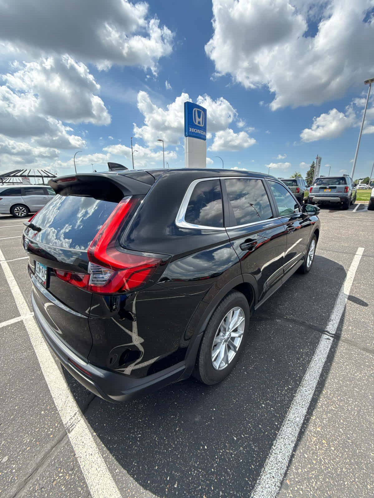 Used 2024 Honda CR-V EX image 5