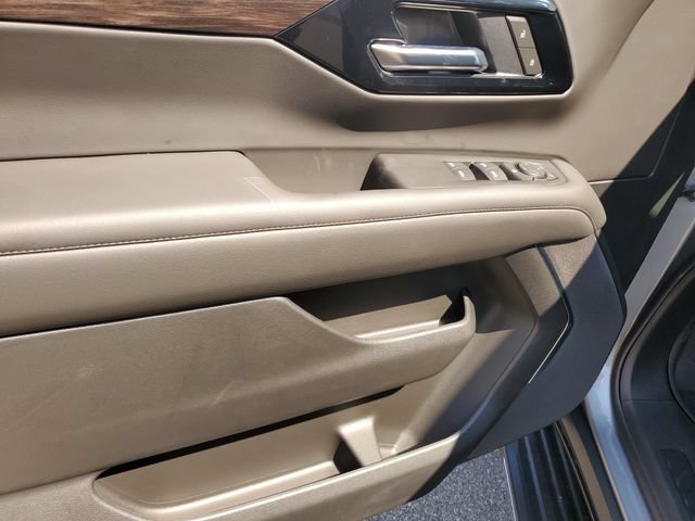 New 2026 Chevrolet Tahoe LS w/ LPO, Dark Essentials Package AWD/4WD image 19