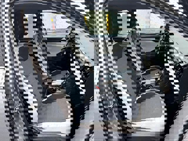 Used 2025 Volkswagen Taos S image 7