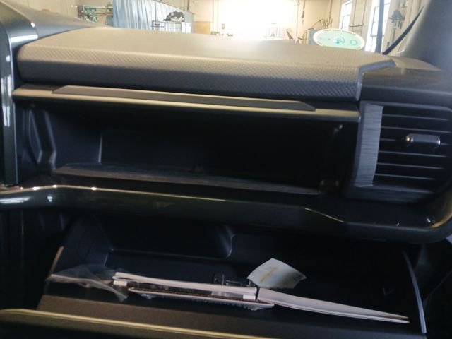 Certified 2022 Ford F150 XLT w/ Equipment Group 302A High image 65