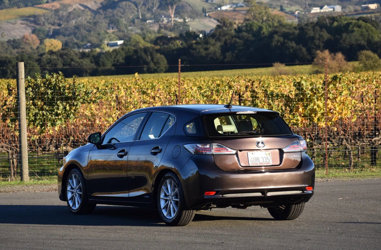 Used 2012 Lexus CT 200h Premium image 9