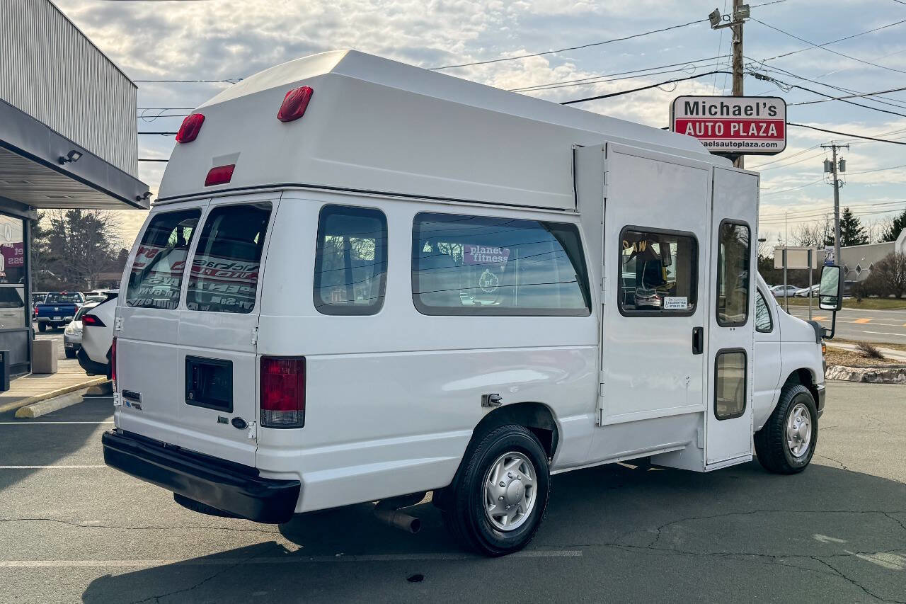 Used 2011 Ford E-350 and Econoline 350 Extended Super Duty w/ PWR Group image 10