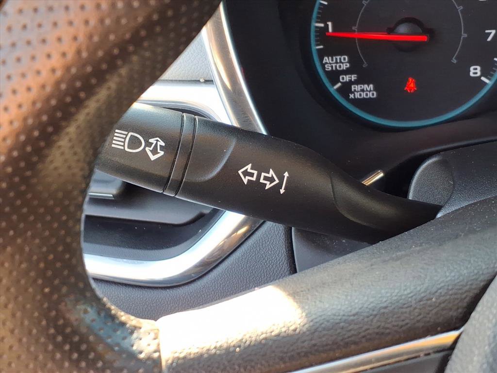 Used 2019 Chevrolet Equinox LS w/ LS Convenience Package image 22