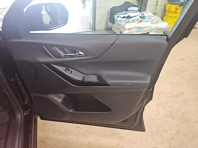 New 2026 Chevrolet Equinox LT w/ Convenience Package II image 27