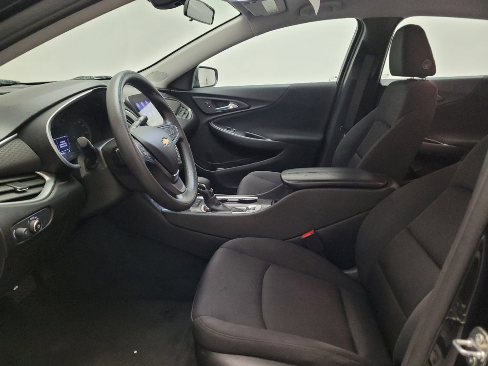 Used 2022 Chevrolet Malibu LT FWD image 17
