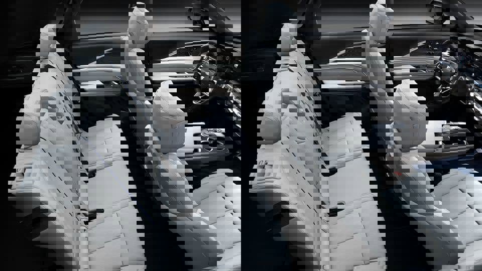 New 2025 Cadillac Lyriq Sport image 31