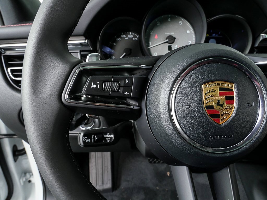 New 2026 Porsche Macan S image 10