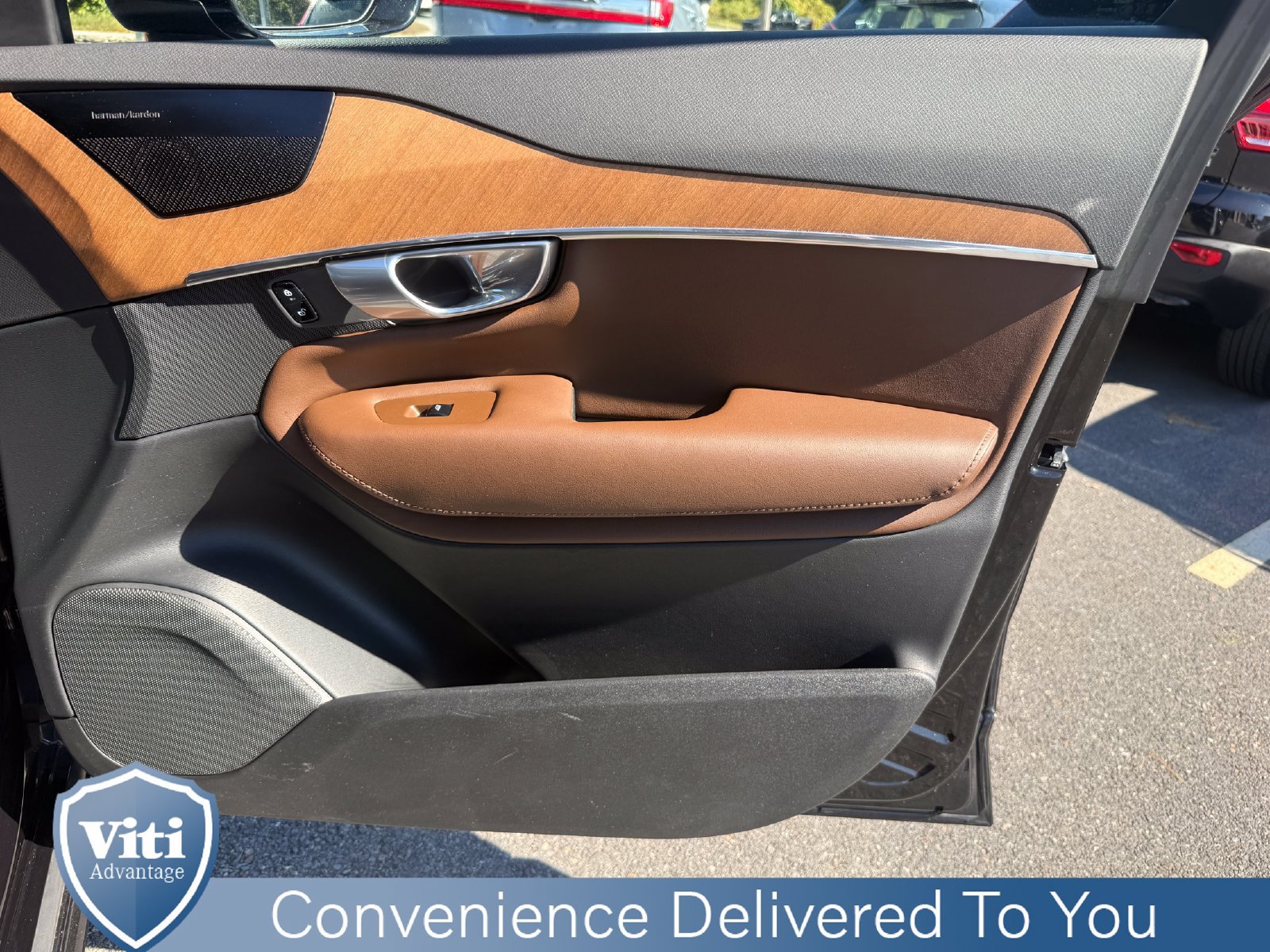 Certified 2023 Volvo XC90 B6 Plus AWD/4WD image 28