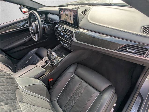 Certified 2023 BMW M550i xDrive w/ Executive Package image 22