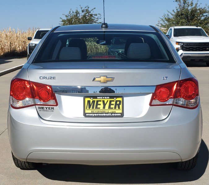 Used 2016 Chevrolet Cruze LT image 7