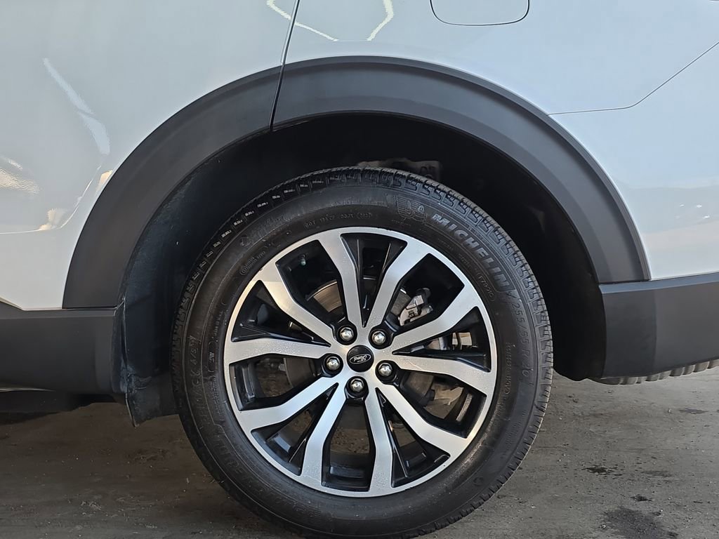 Used 2020 Ford Explorer ST image 32