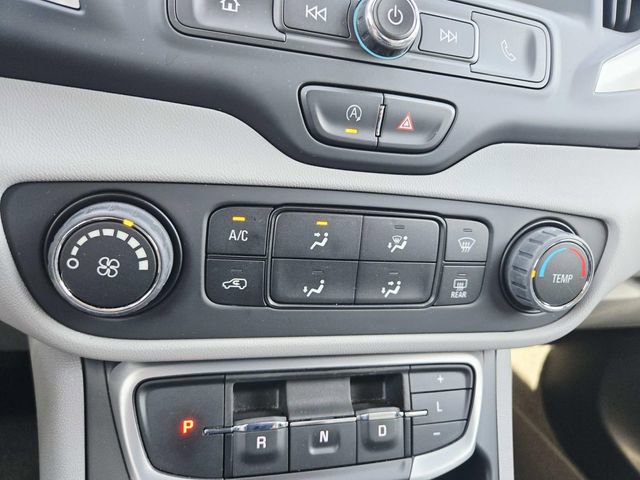Certified 2022 GMC Terrain SLE FWD image 23