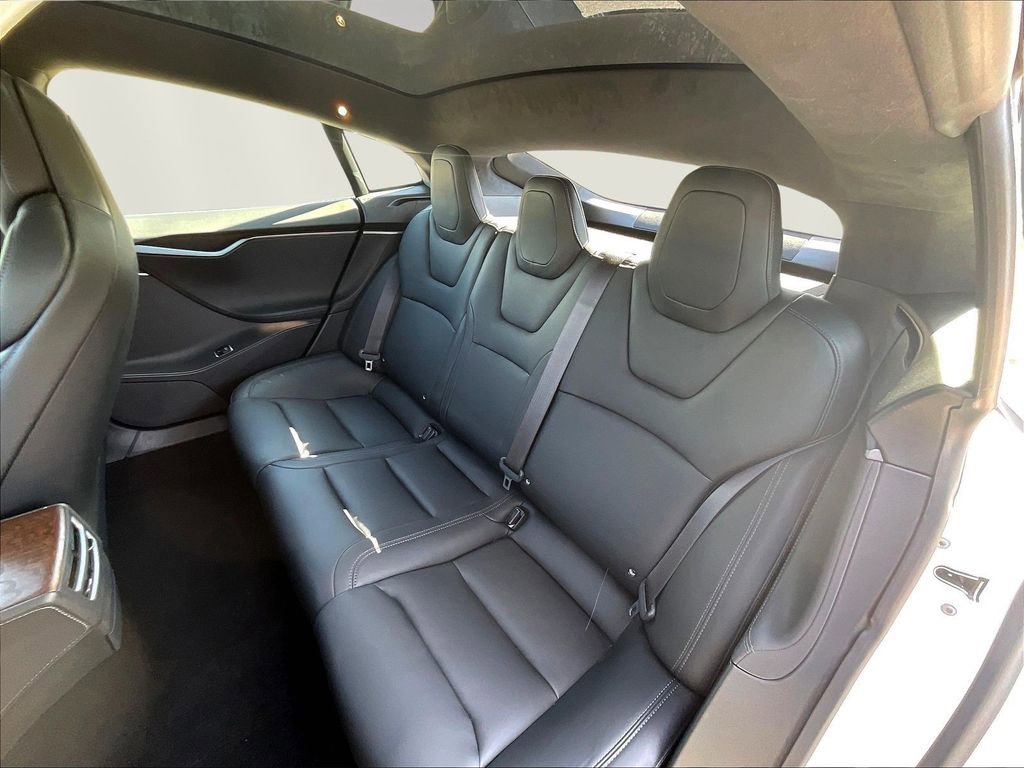 Used 2019 Tesla Model S Long Range image 21