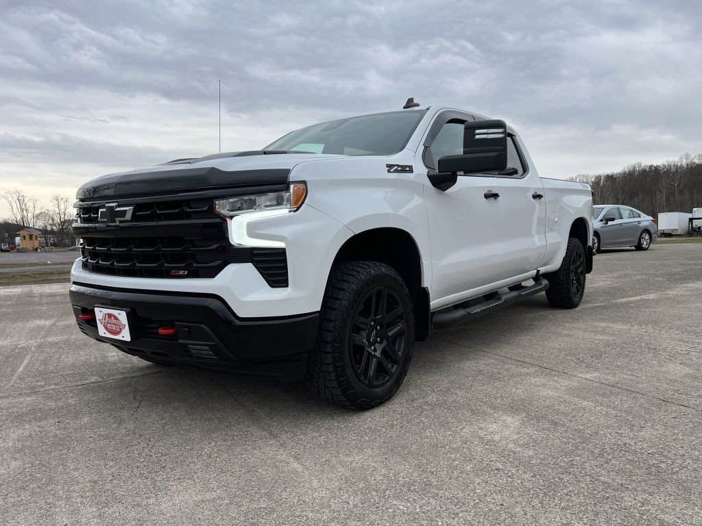 Used 2023 Chevrolet Silverado 1500 LT Trail Boss w/ Protection Package image 2