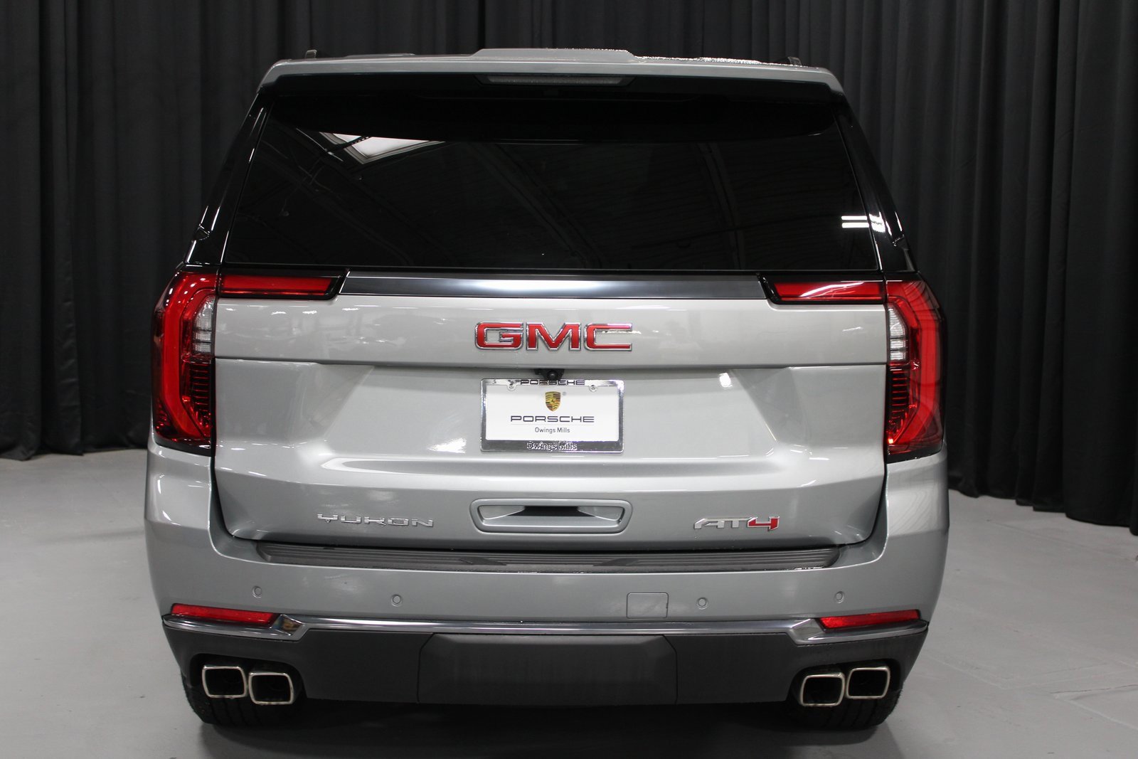 Used 2025 GMC Yukon XL AT4 w/ Premium Trailering Package image 6